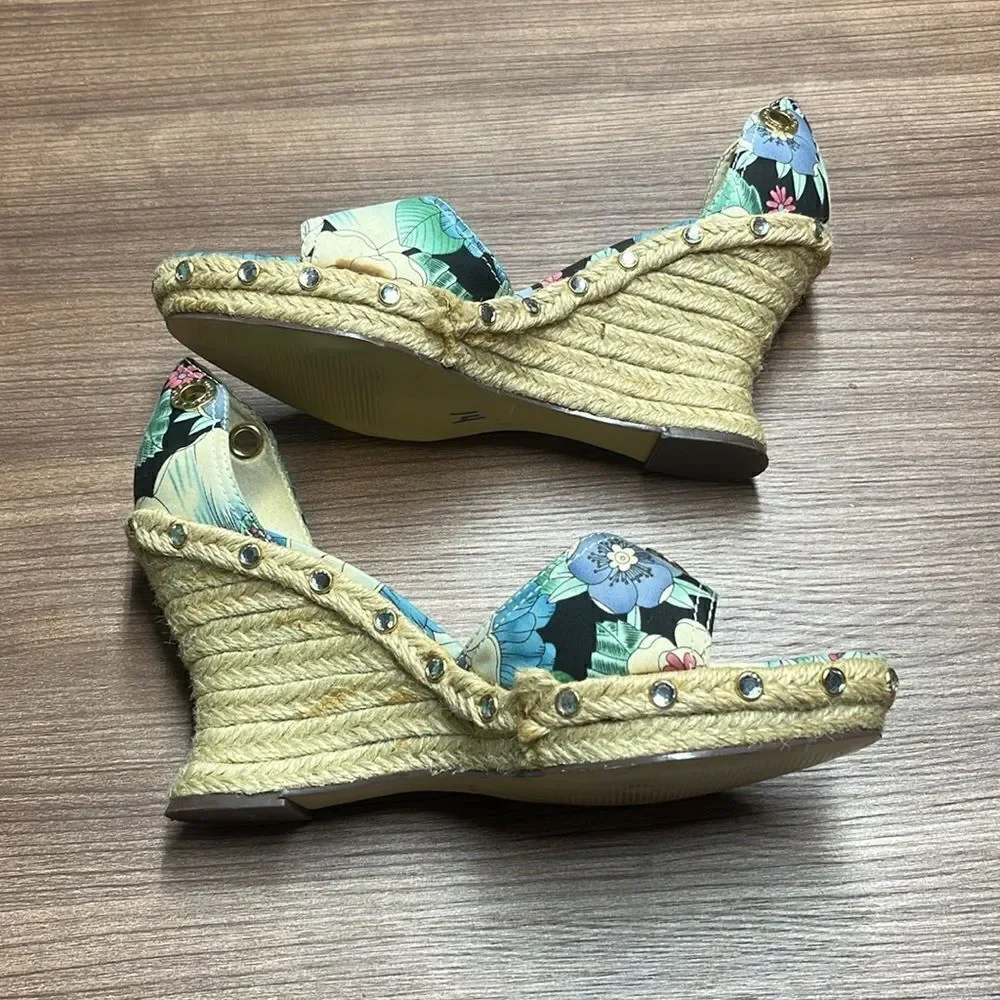 Nina floral wedges
